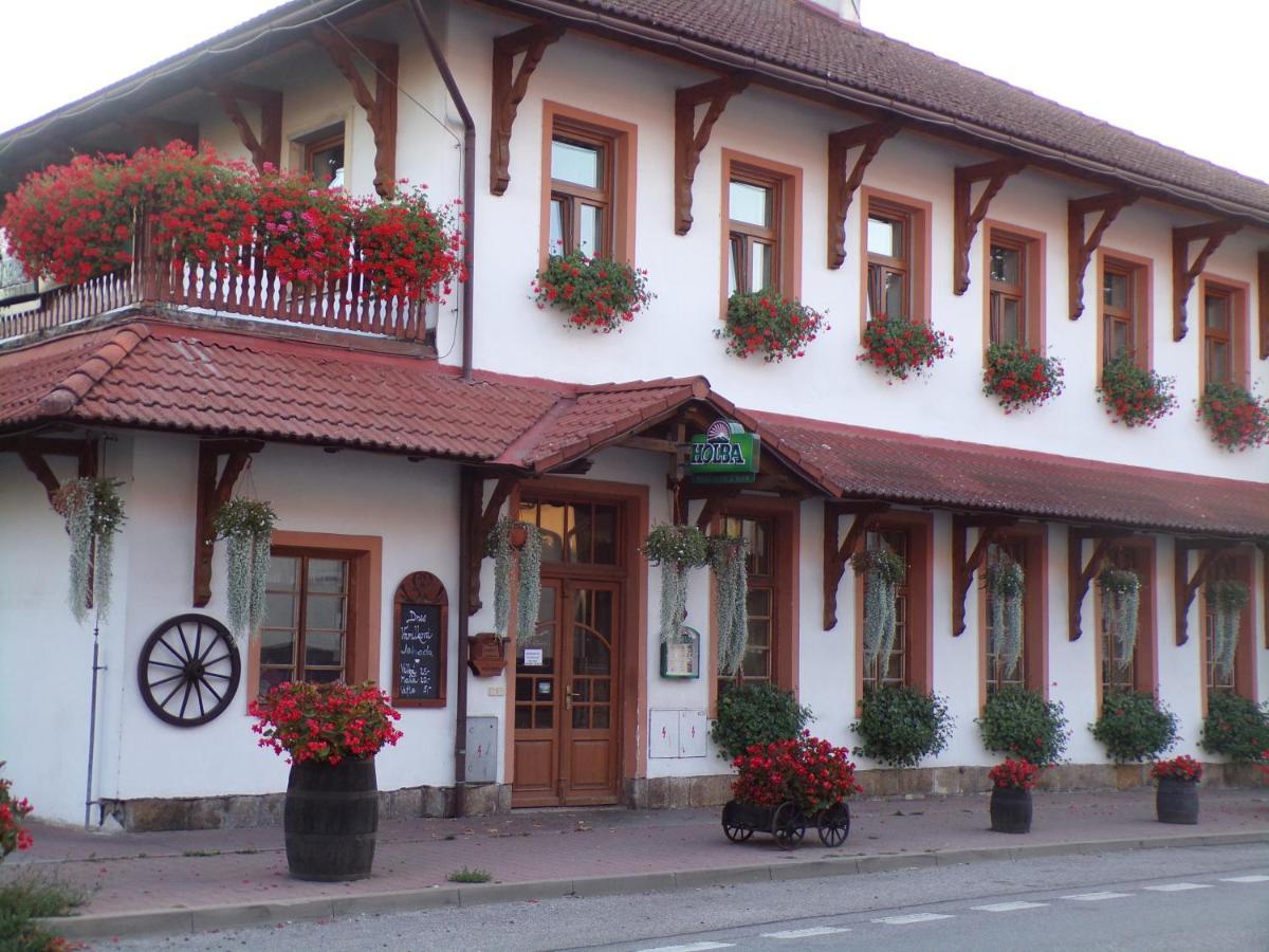 Penzion Restaurace U Helferu Libuň Exterior foto