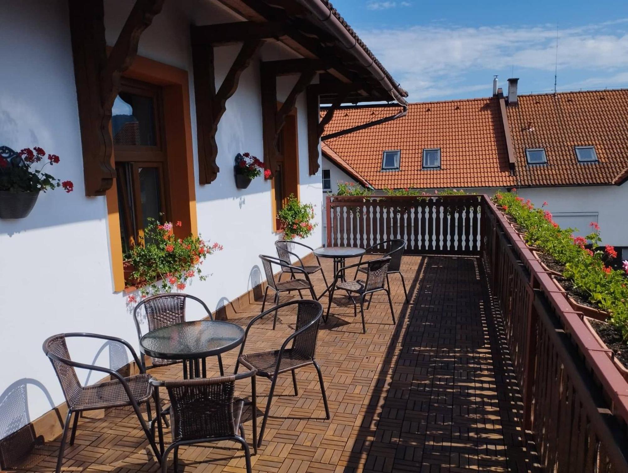 Penzion Restaurace U Helferu Libuň Exterior foto